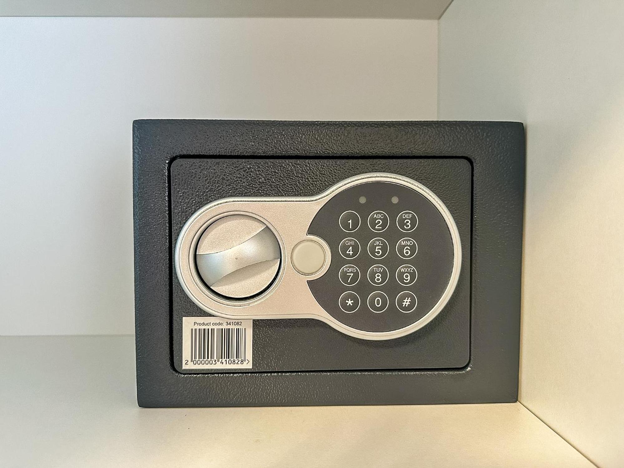 Apartman Lux Self Check-In Virovitica Exterior photo