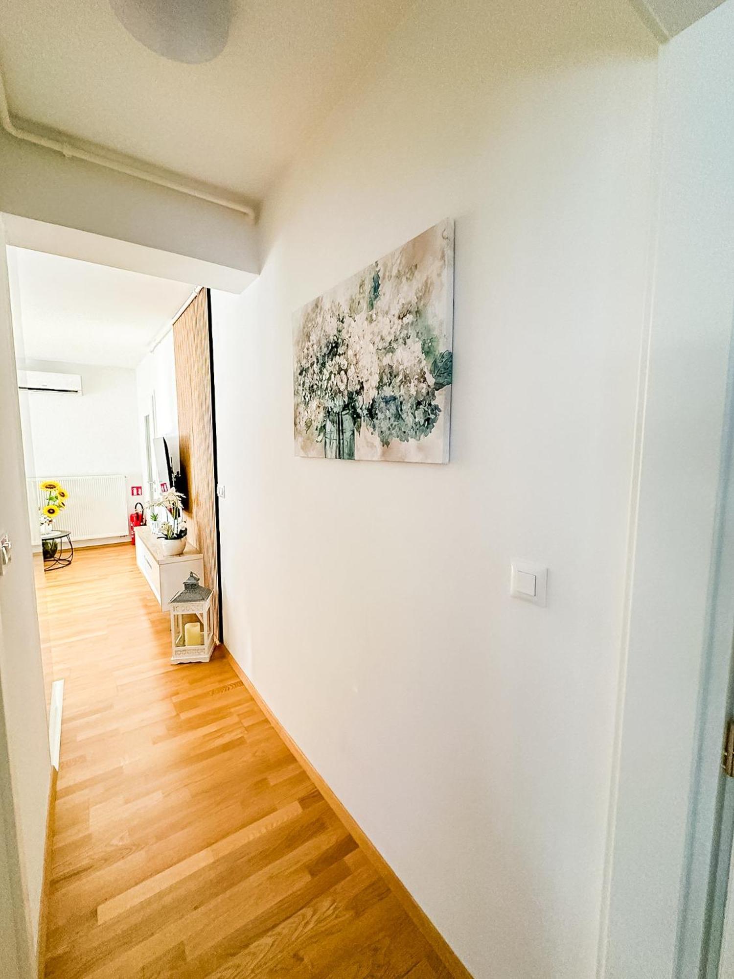 Apartman Lux Self Check-In Virovitica Exterior photo